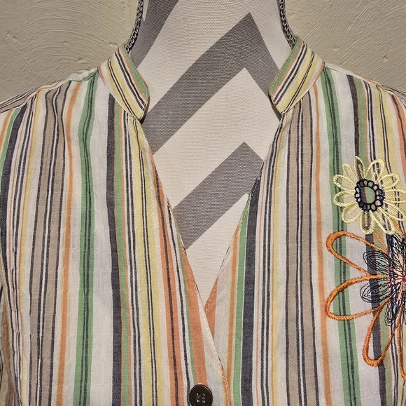 Alfred Dunner Women's Striped Embroidered Button-Down 20 W Colorful 3/4 Sleeve. - Picture 4 of 12